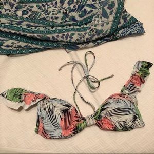 Off-shoulder bikini top NEVER WORN